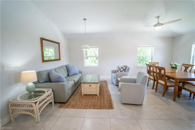 27302 Dortch AVE 304, Bonita Springs, FL 34135