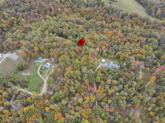 9600 Larimer Road, Logan, OH 43138