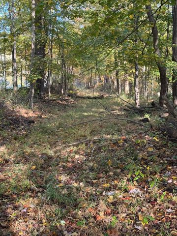 9600 Larimer Road, Logan, OH 43138