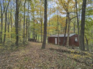 9600 Larimer Road, Logan, OH 43138