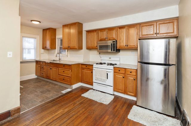 503 E Tiffin Avenue, Des Moines, IA 50313