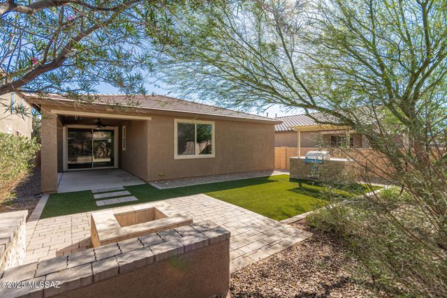 6485 E Via Jardin Verde, Tucson, AZ 85756