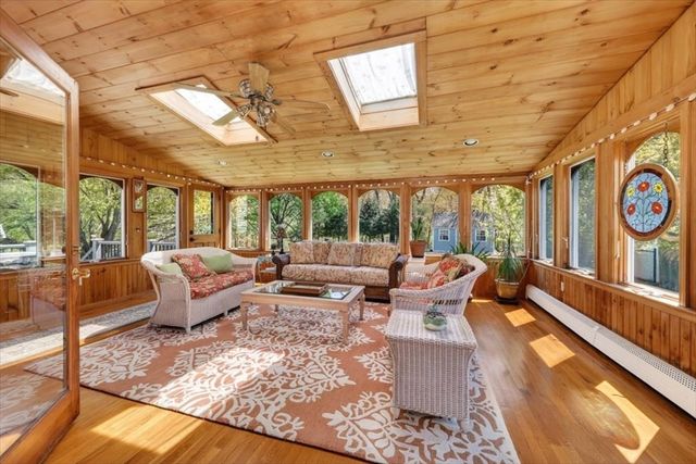 111 Barstow Dr, Braintree, MA 02184