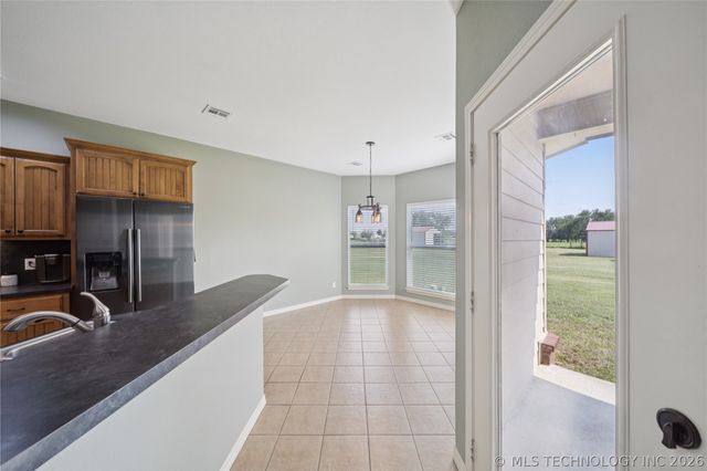 19854 E 470 Road, Claremore, OK 74019