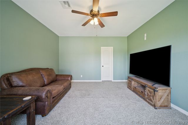 19854 E 470 Road, Claremore, OK 74019