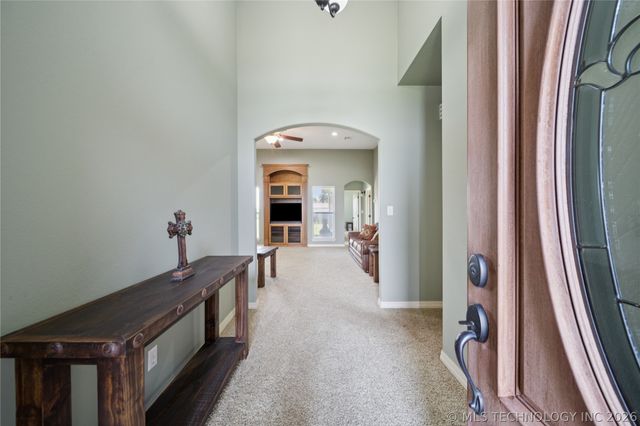 19854 E 470 Road, Claremore, OK 74019