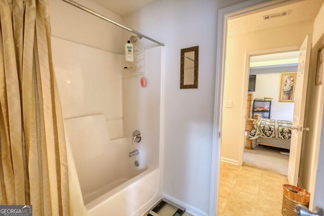 605 Oak Terrace Drive, Covington, GA 30016