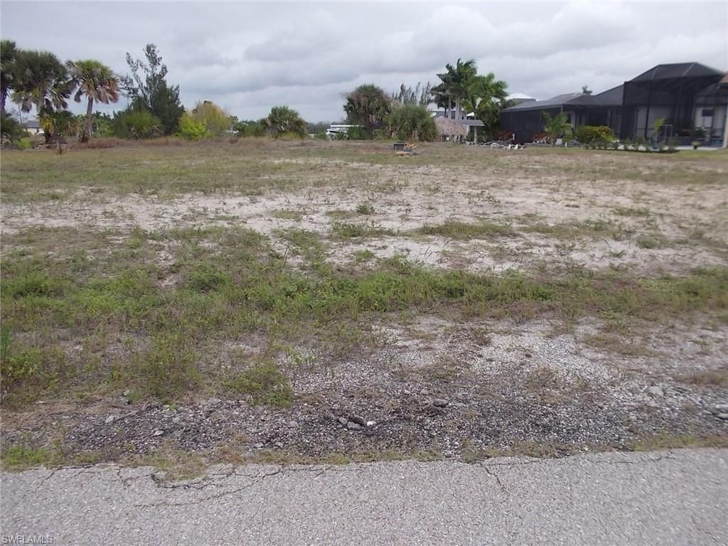723 Gleason PKWY, CAPE CORAL, FL 33914 — photo 2