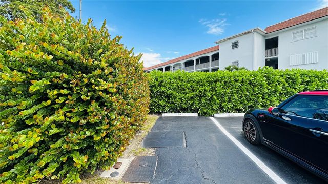 651 Pine Drive, Pompano Beach, FL 33060