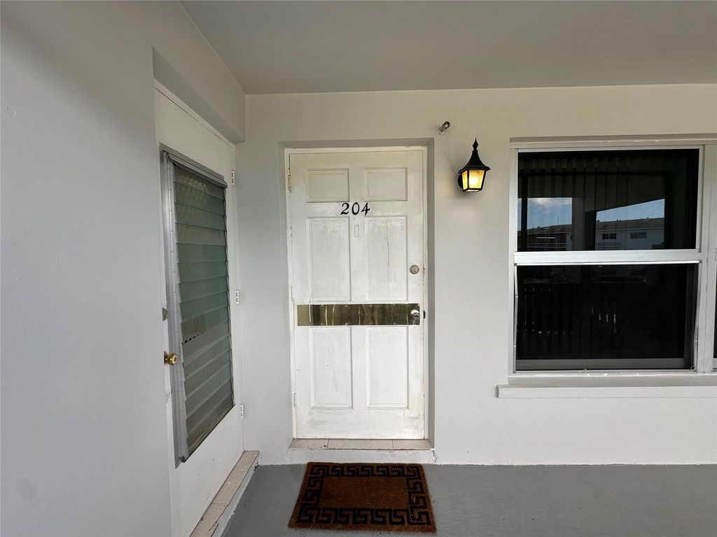 651 Pine Drive, Pompano Beach, FL 33060