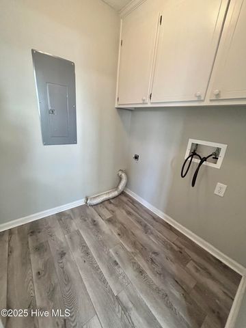 890 Spring Forest Road I-8, Greenville, NC 27834