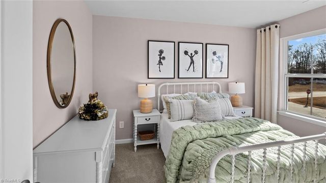 609 Jack Pine Street, Thomasville, NC 27360