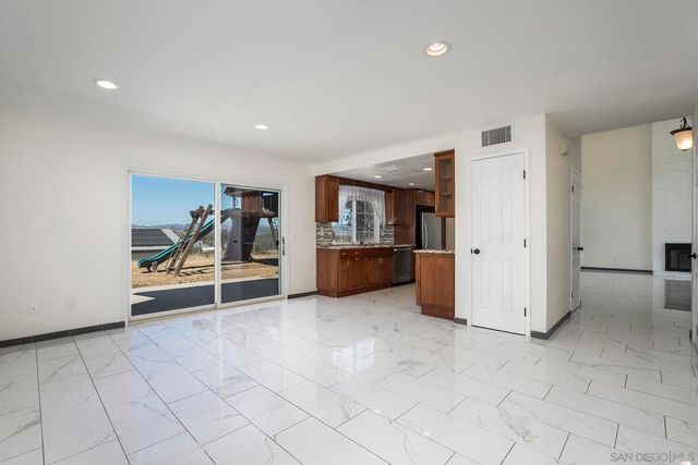 10772 AVENIDA ROBERTA, Spring Valley, CA 91978