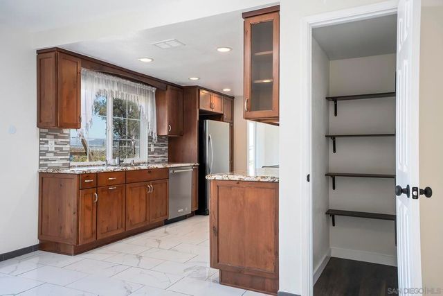 10772 AVENIDA ROBERTA, Spring Valley, CA 91978
