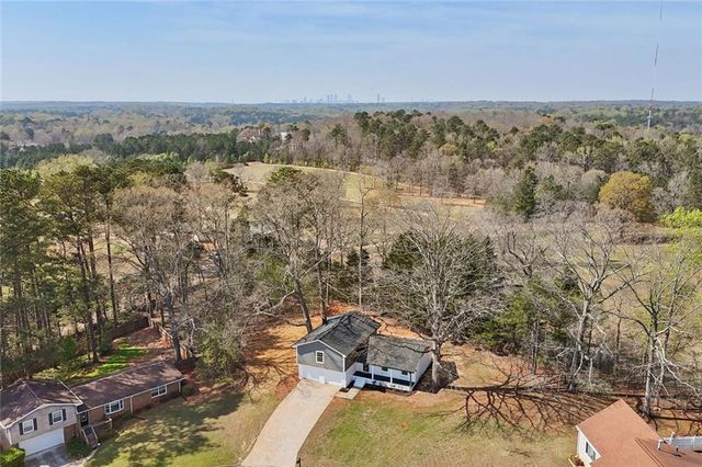 3600 River Hills Court, Ellenwood, GA 30294
