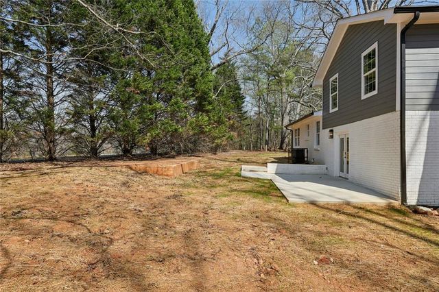 3600 River Hills Court, Ellenwood, GA 30294