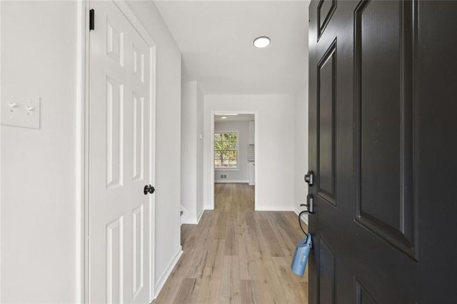 3600 River Hills Court, Ellenwood, GA 30294