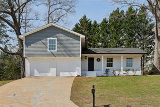 3600 River Hills Court, Ellenwood, GA 30294