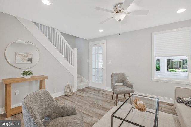 14 ADMIRAL BLVD, Dundalk, MD 21222