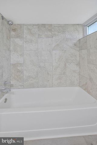14 ADMIRAL BLVD, Dundalk, MD 21222