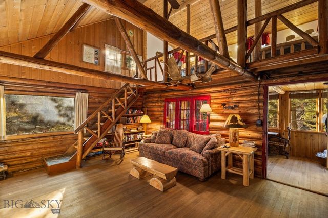 10400 Hyalite Canyon Road, Bozeman, MT 59718