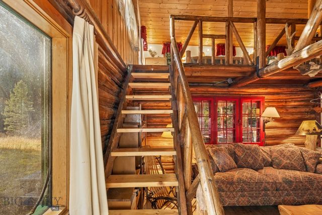 10400 Hyalite Canyon Road, Bozeman, MT 59718