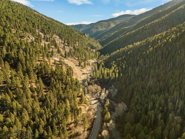 10400 Hyalite Canyon Road, Bozeman, MT 59718