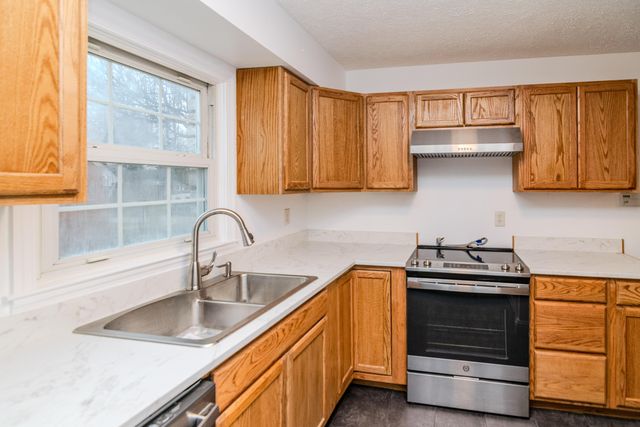 174 St William Drive, Lexington, KY 40502