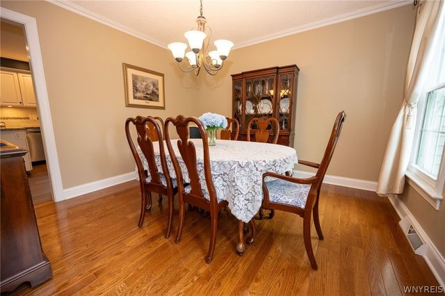 35 Pinyon Drive, Orchard Park, NY 14127