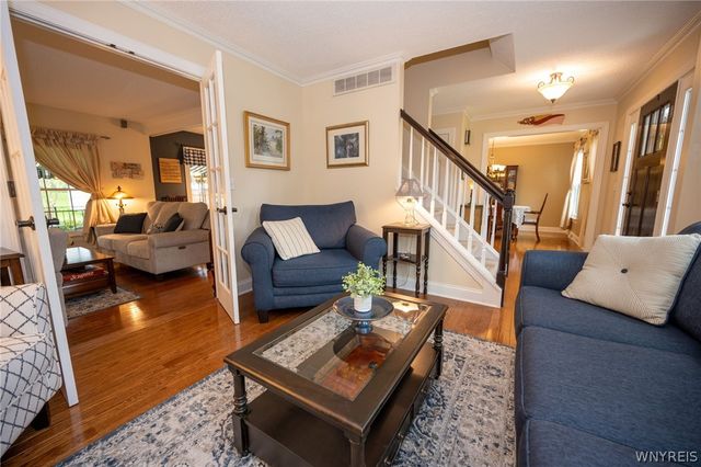 35 Pinyon Drive, Orchard Park, NY 14127