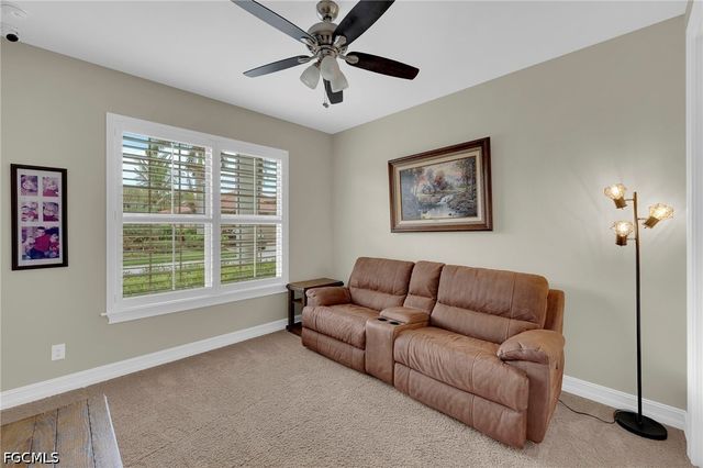 8720 Westwood Oaks PL, Fort Myers, FL 33908