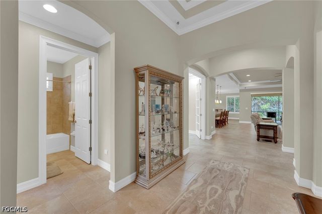 8720 Westwood Oaks PL, Fort Myers, FL 33908