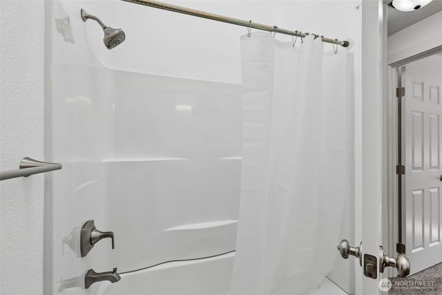 16409 92nd Avenue E, Puyallup, WA 98375