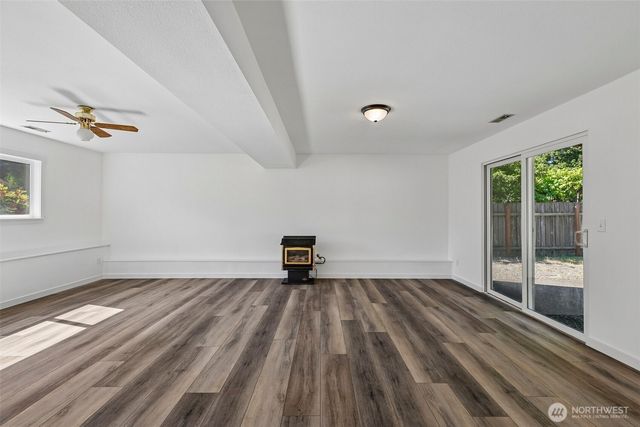16409 92nd Avenue E, Puyallup, WA 98375
