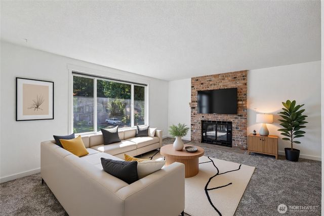 16409 92nd Avenue E, Puyallup, WA 98375