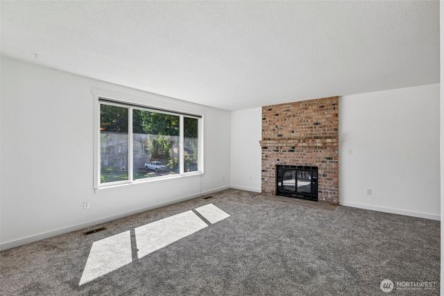 16409 92nd Avenue E, Puyallup, WA 98375