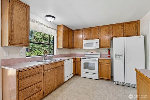16409 92nd Avenue E, Puyallup, WA 98375