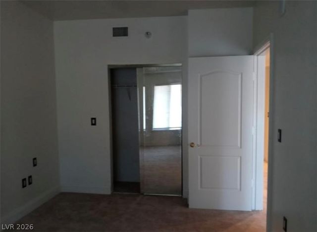 30 Strada Di Villaggio 631, Henderson, NV 89011