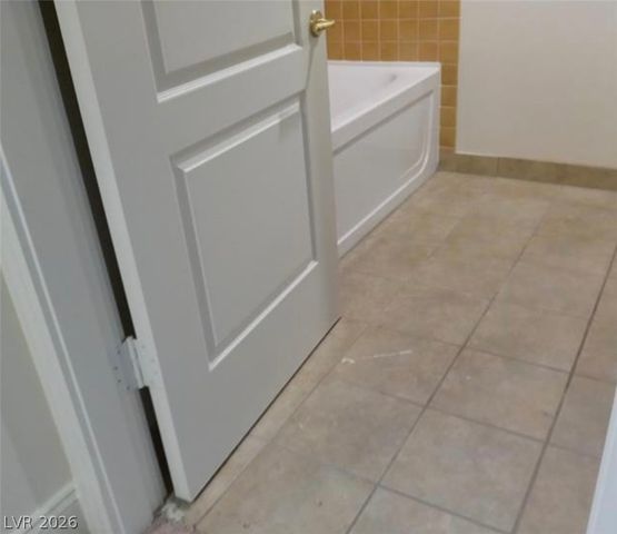 30 Strada Di Villaggio 631, Henderson, NV 89011