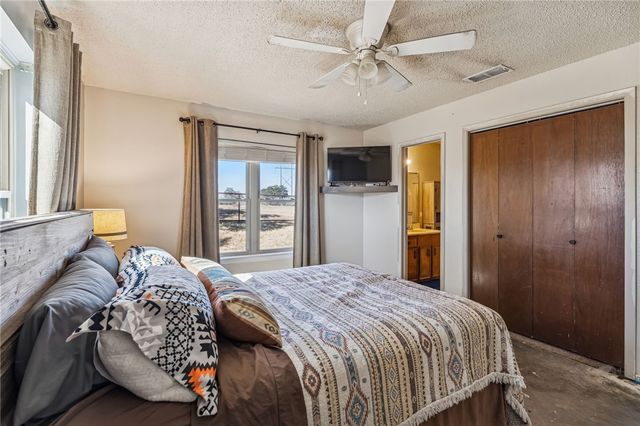 2892 W FM 884, Yorktown, TX 78164