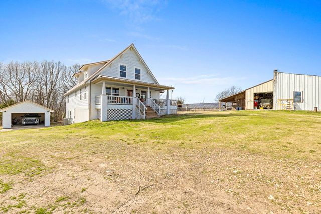 600 & 660 Pendergraft Road, Noel, MO 64854