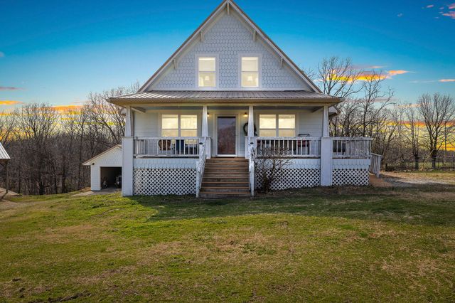 600 & 660 Pendergraft Road, Noel, MO 64854