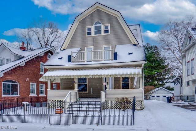 87 Hawthorne Avenue, Akron, OH 44303