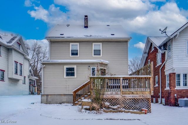 87 Hawthorne Avenue, Akron, OH 44303