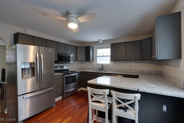 87 Hawthorne Avenue, Akron, OH 44303