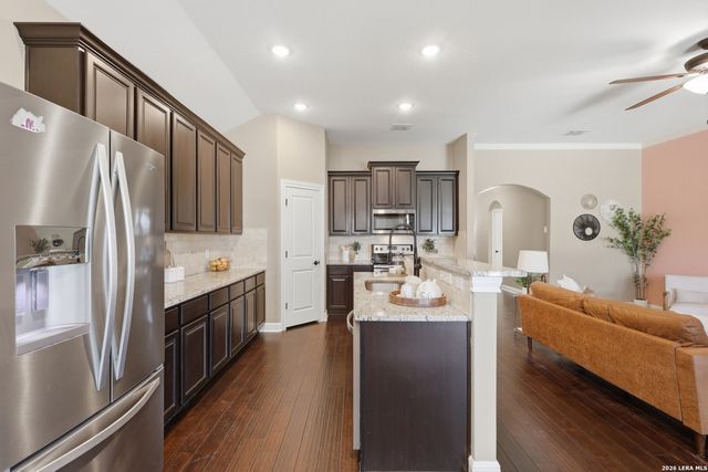 7087 Turnbow, San Antonio, TX 78252