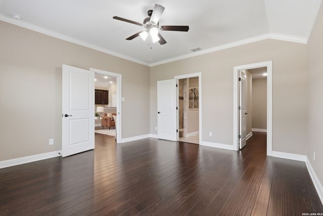 7087 Turnbow, San Antonio, TX 78252