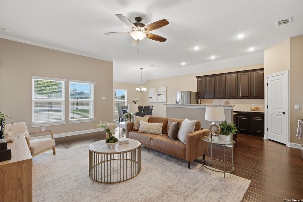 7087 Turnbow, San Antonio, TX 78252