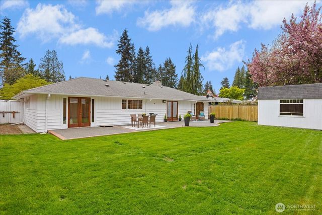 320 NW 202nd Street, Shoreline, WA 98177