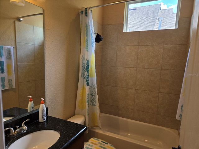 14546 NW 27TH AVENUE, Newberry, FL 32669